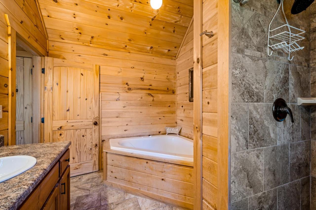 Blue Ridge Bear Bungalow Zewnętrze zdjęcie